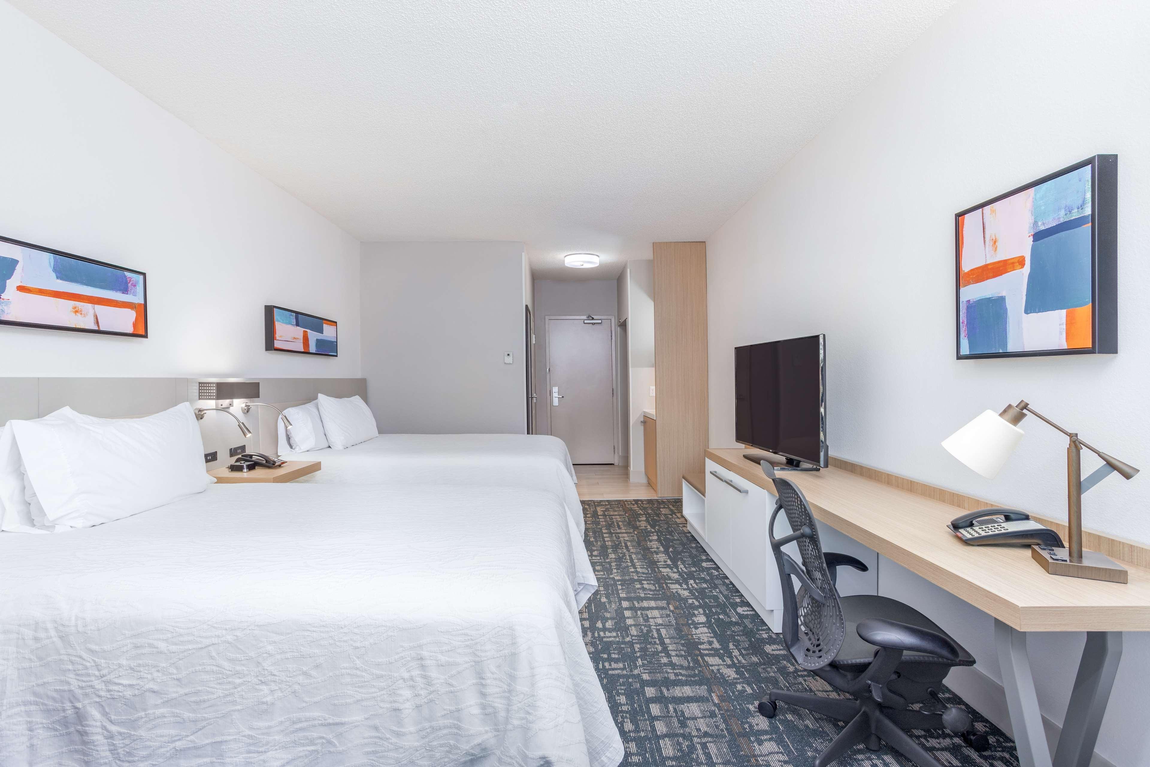 Hilton Garden Inn Cincinnati/שרונוויל מראה חיצוני תמונה