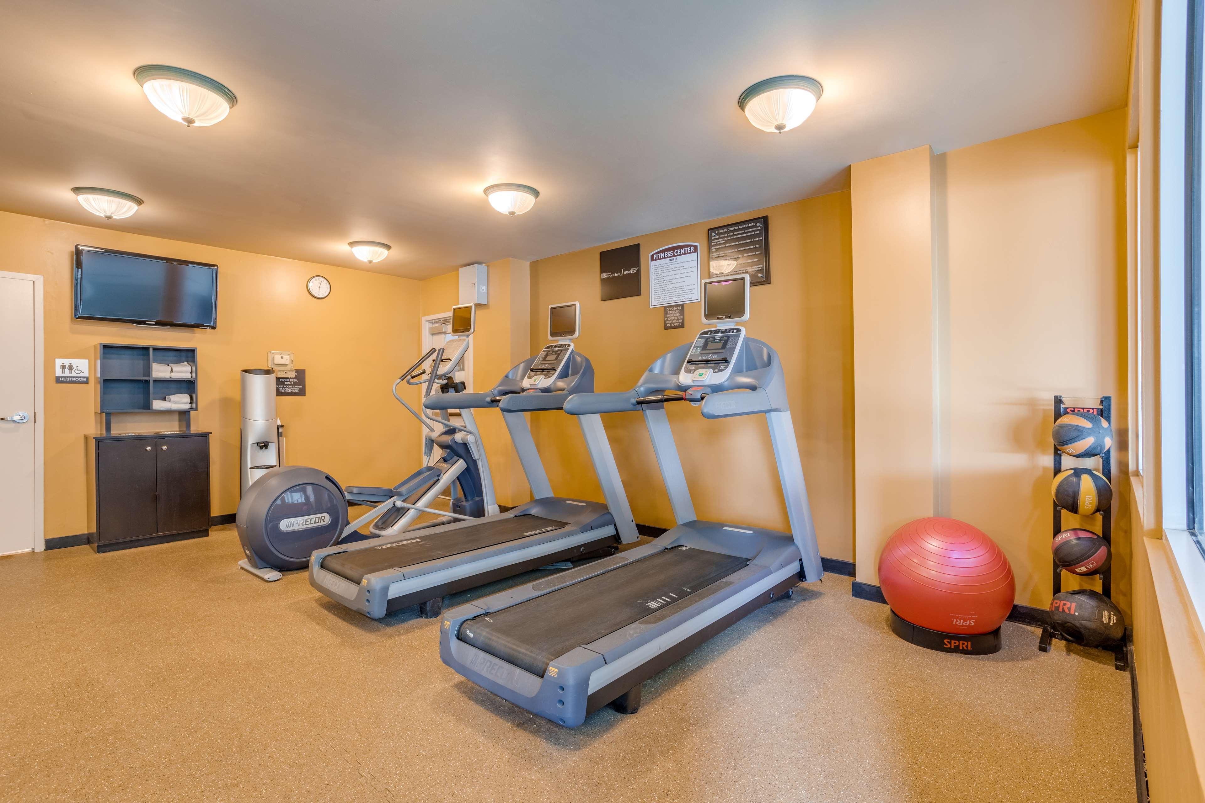 Hilton Garden Inn Cincinnati/שרונוויל מראה חיצוני תמונה