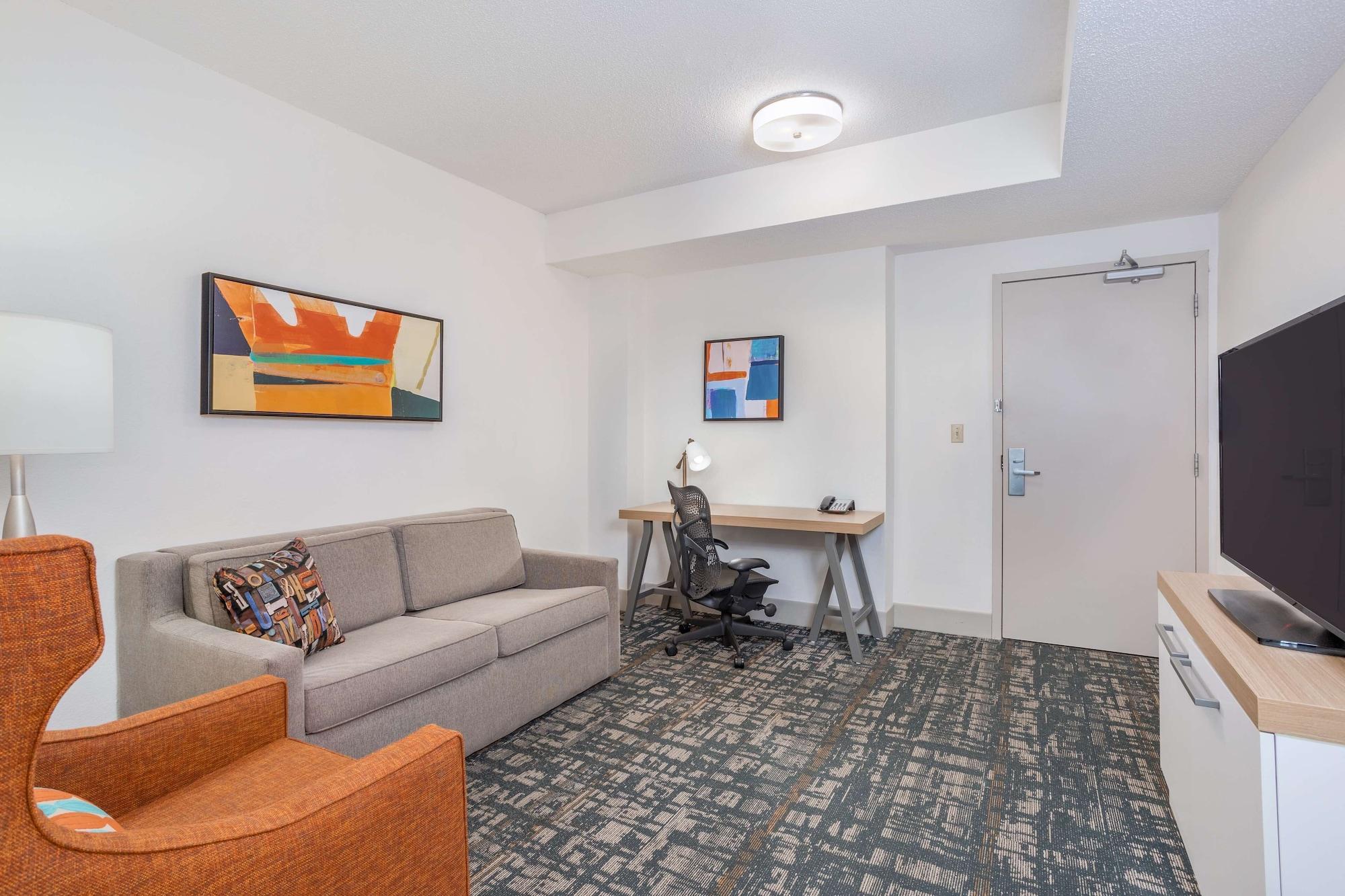 Hilton Garden Inn Cincinnati/שרונוויל מראה חיצוני תמונה